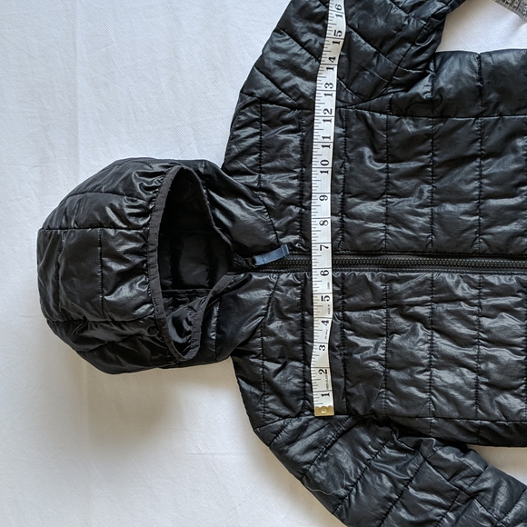 Primary unisex size 6/7 lightweight black hooded puffer jacket GUC - Picture 12 of 12